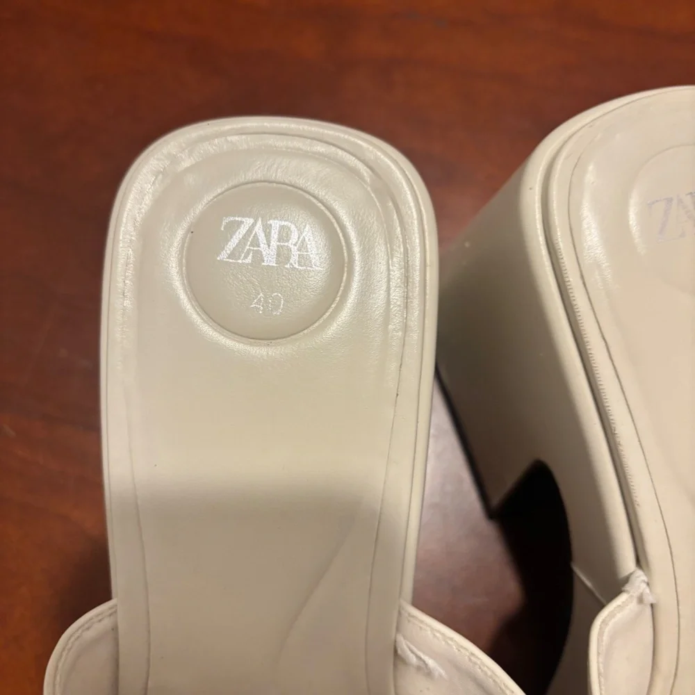 Zara Women's Chunky Platform Slip On Mules in White Size 40
